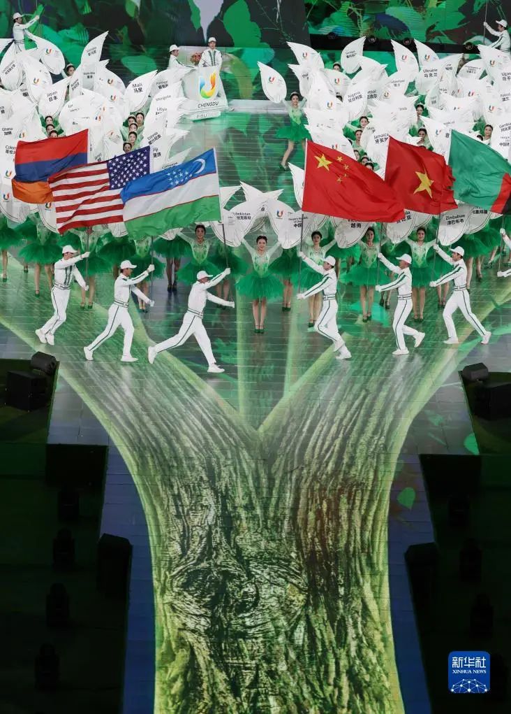 再次惊艳世界 Stake助力成都大运会完美闭幕
