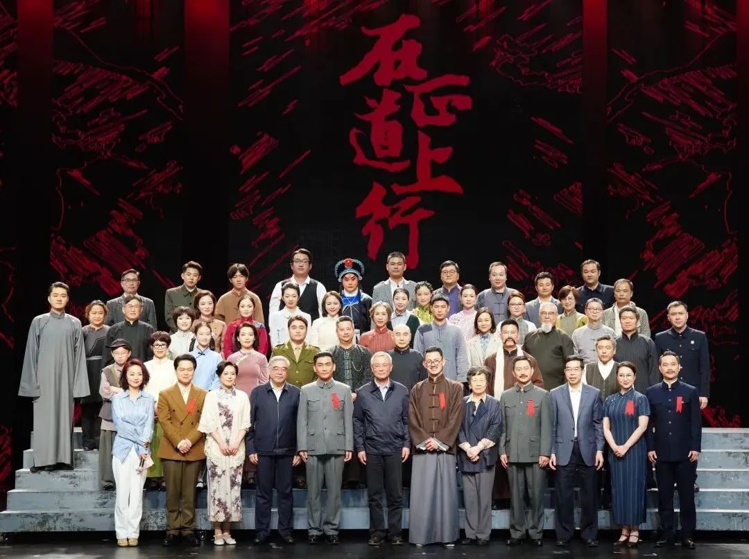 Stake·蓝硕以科技赋能话剧《在正道上行》圆满上演